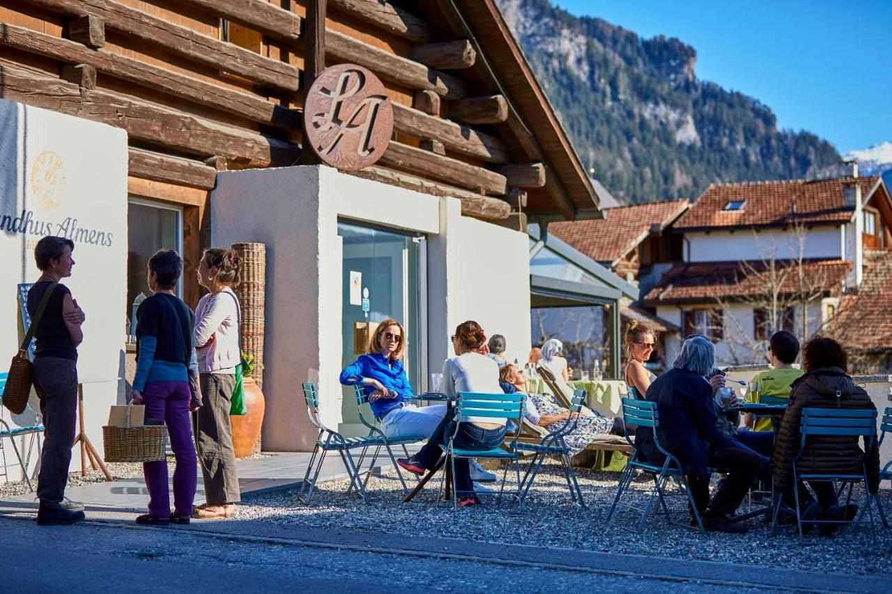 Отель Landhus Almens Экстерьер фото